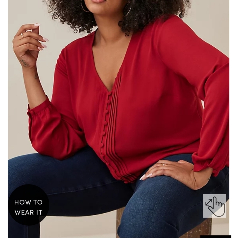🆕️❤️ 1X DEEP RED  GEORGETTE PINTUCK BUTTON-FRONT BLOUSE❤️